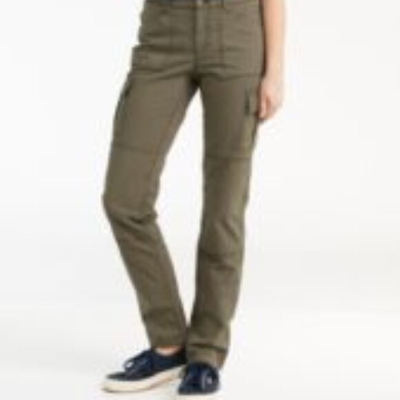 L.L. Bean Pants - LL Bean Dusty Olive Utility Pants Size 12 NWOT Durable Stretch Pockets